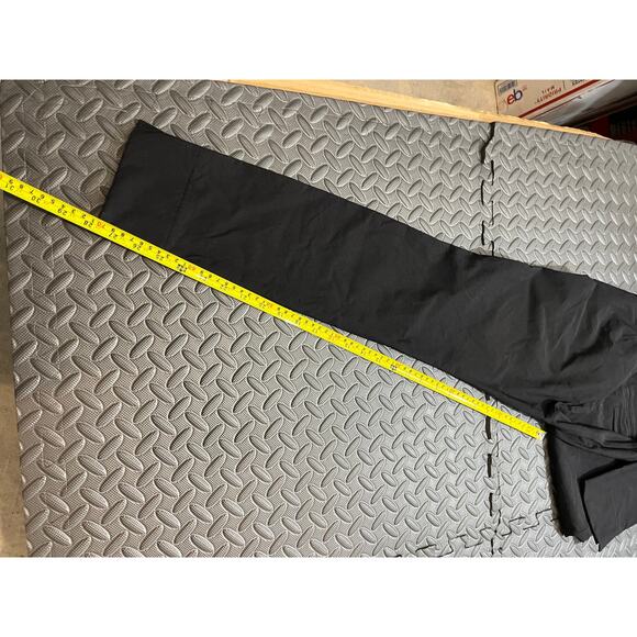 Athleta Black Wander Ankle Pants Slim Travel Lifestyle Black Womens 4 Athletic - Picture 7 of 8